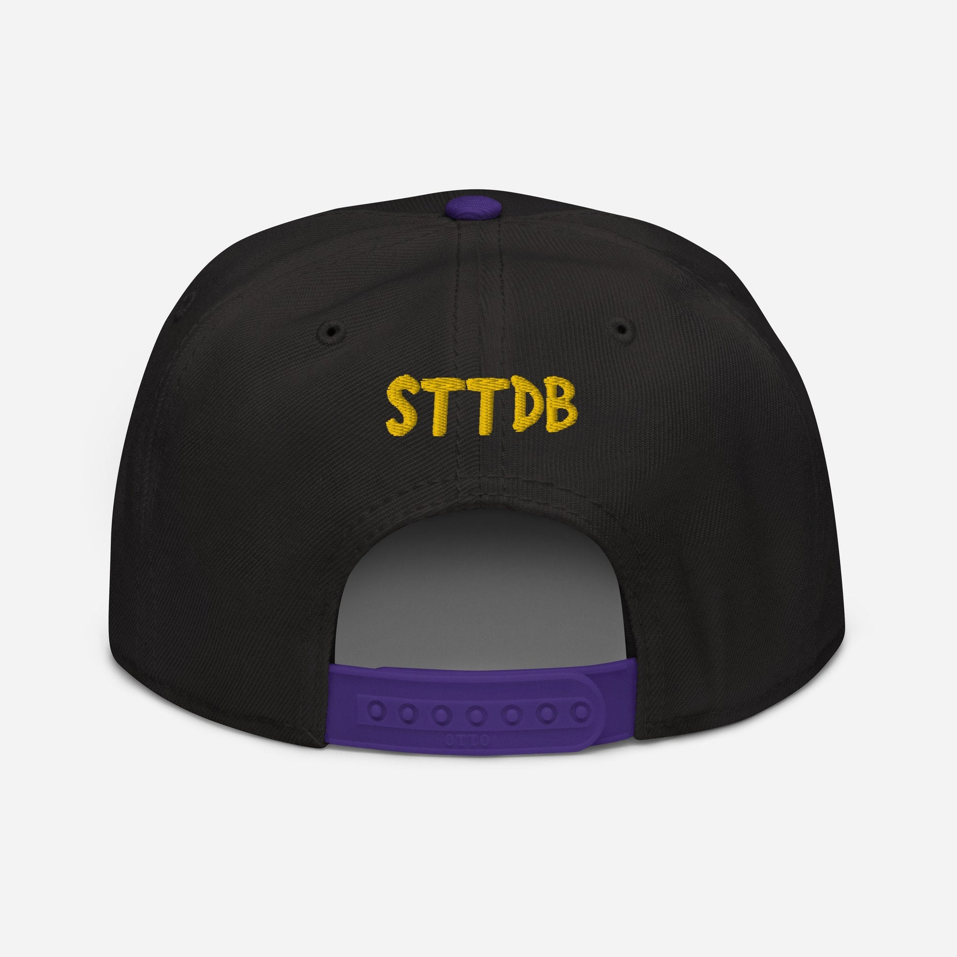 Play Neck Snapback