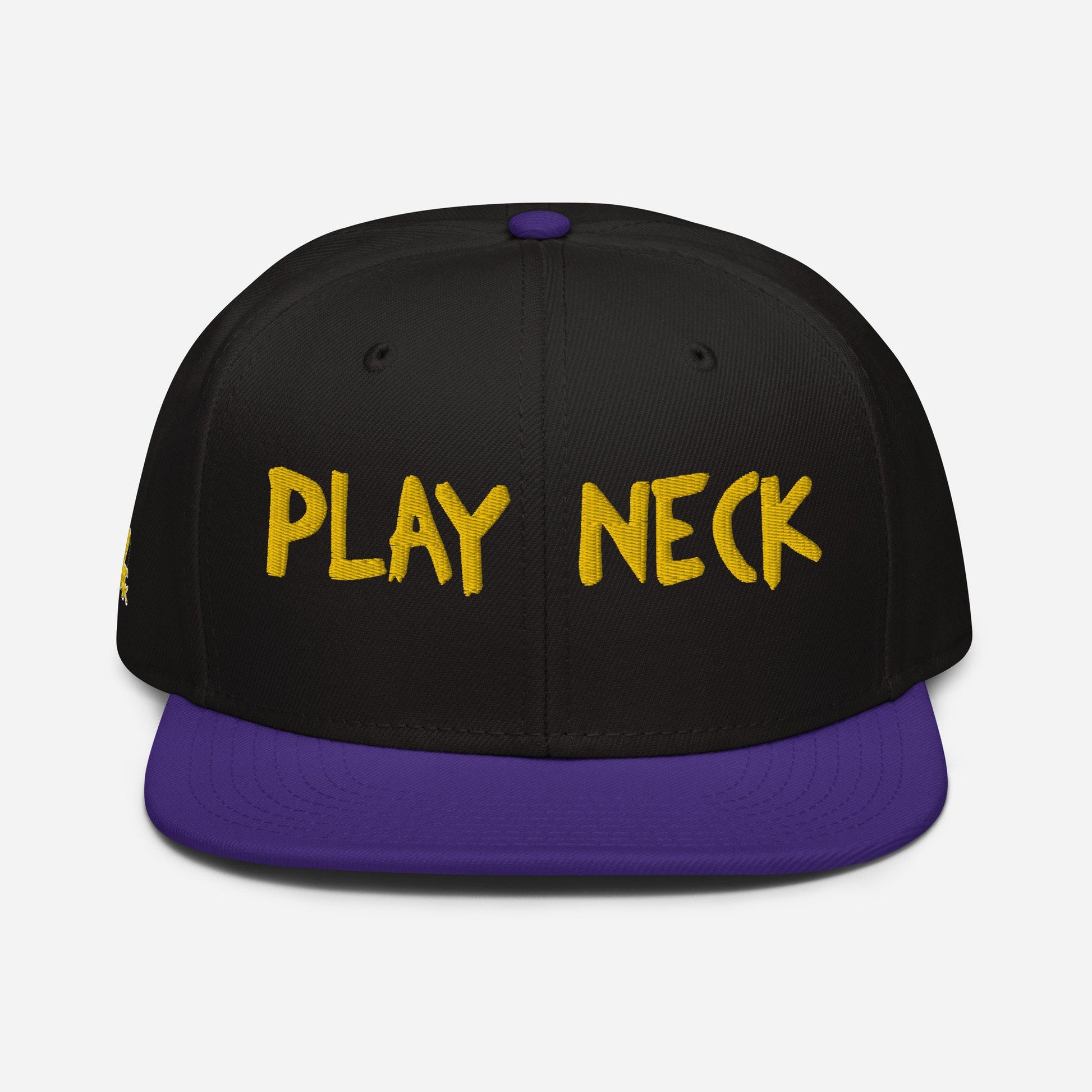 Play Neck Snapback