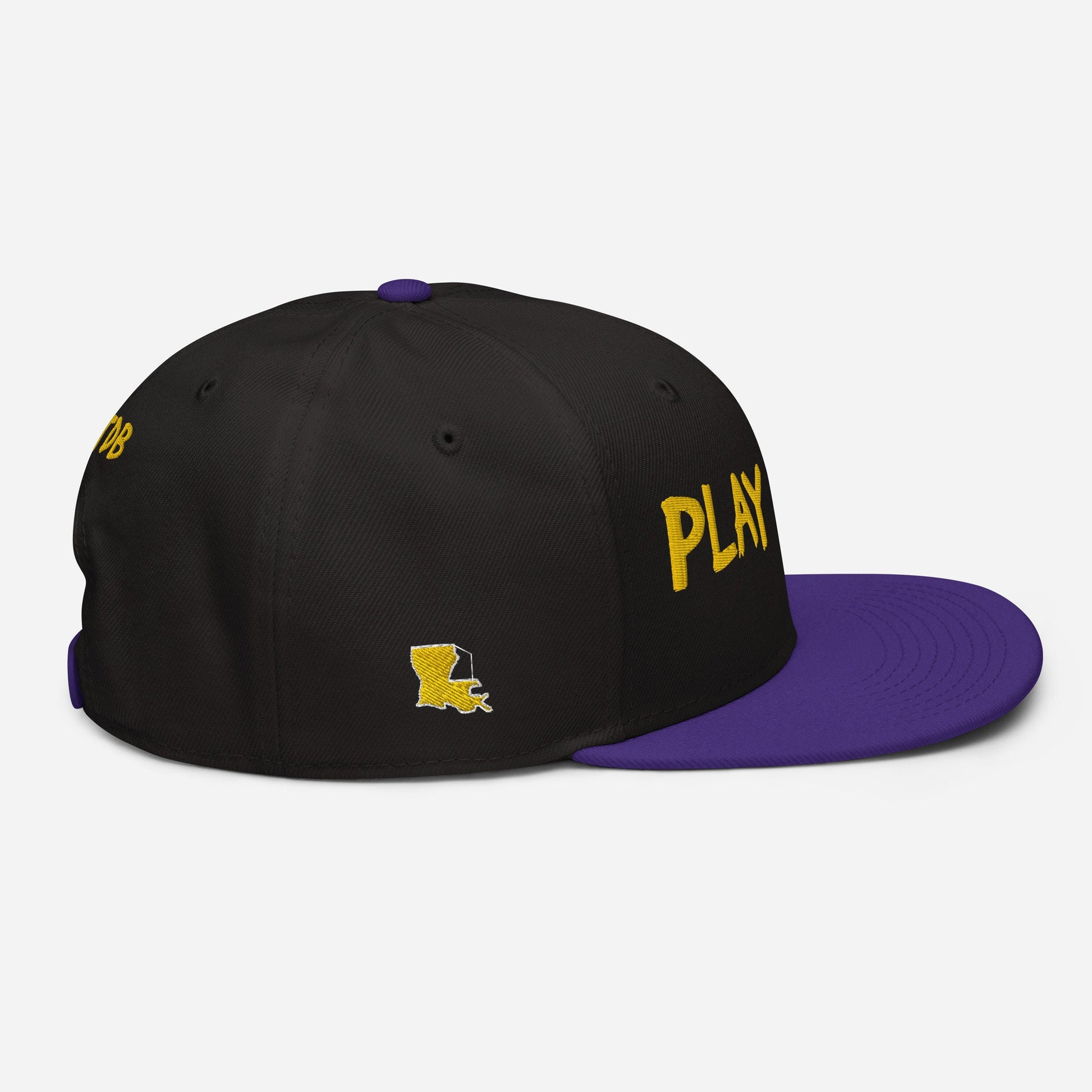 Play Neck Snapback